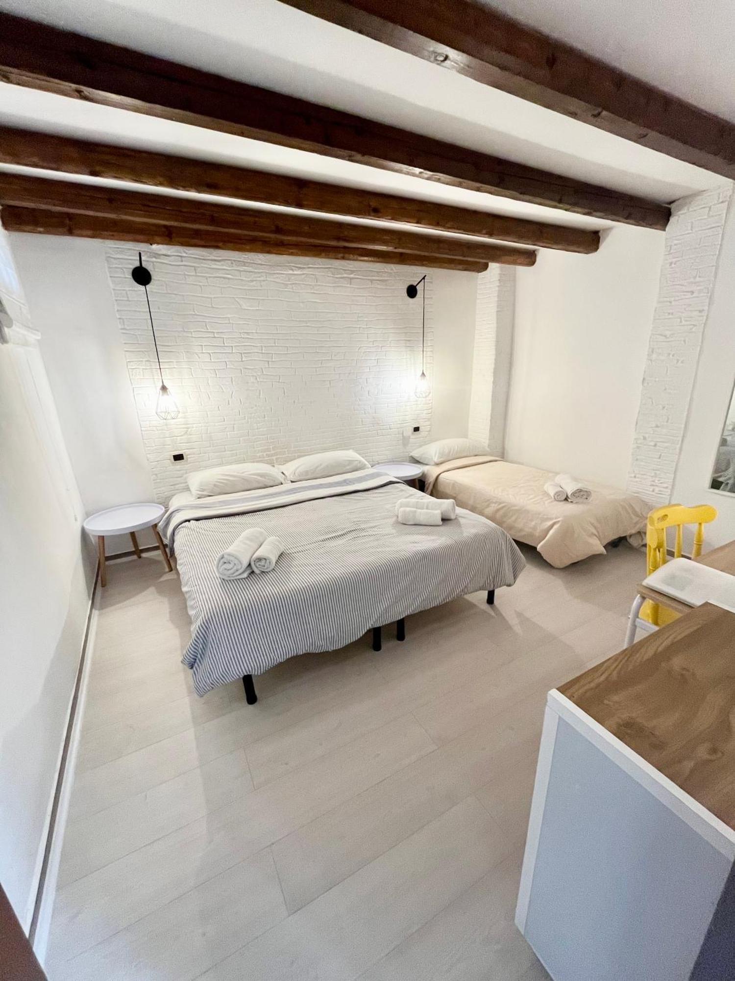 Casa Myrtos Lägenhet Palermo Exteriör bild